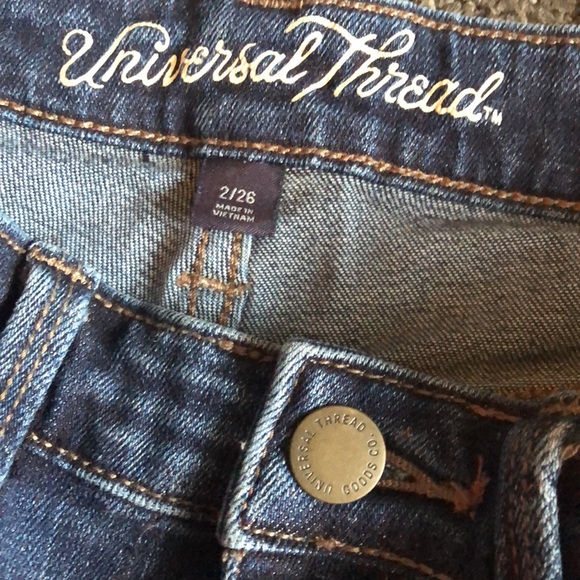 Universal Thread! - Picture 3 of 4